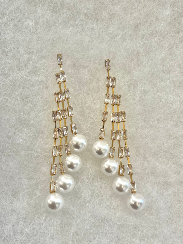 Babe Earrings