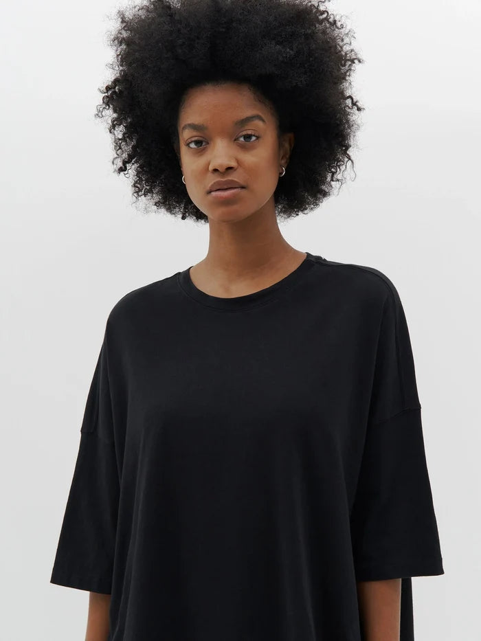 Bassike Slouch Side Step S/S T.Shirt - Black