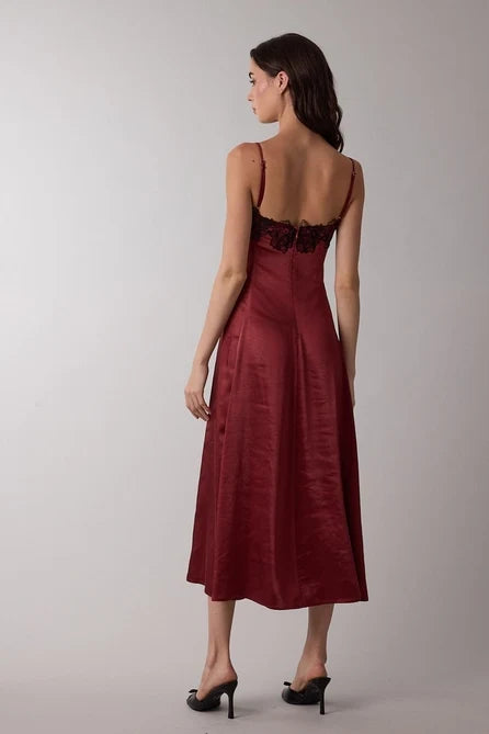 Black Lace Midi Dress - Greige Goods