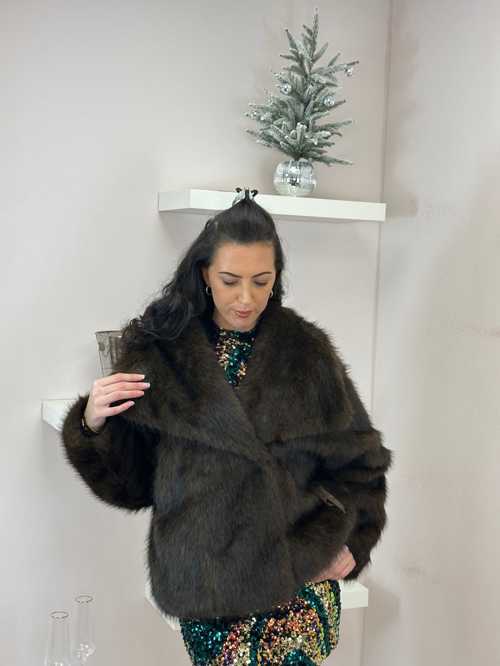 Brown Oversized Lapel Faux Fur Jacket