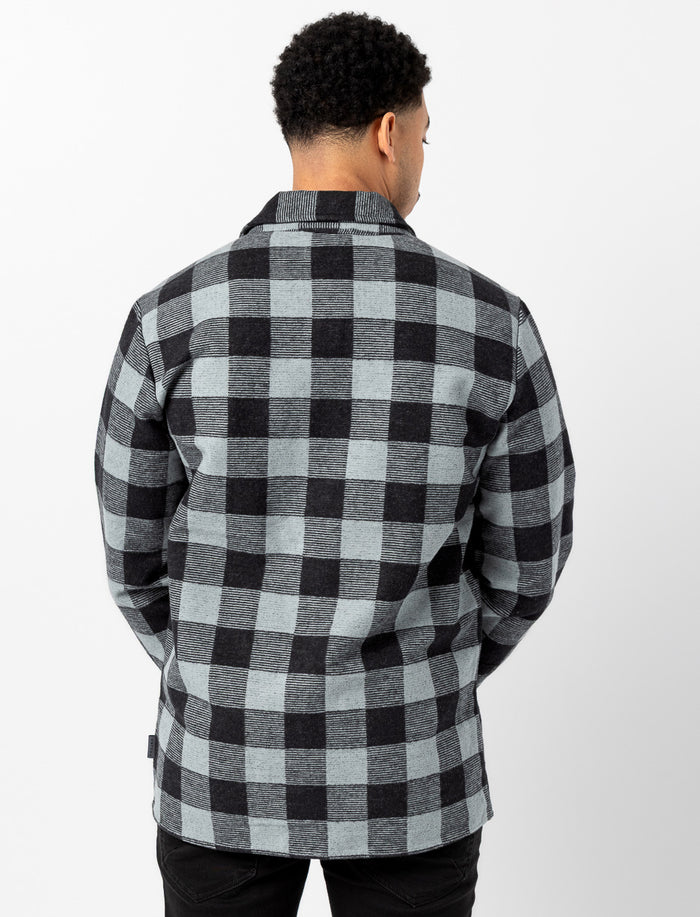 Chemise à carreaux