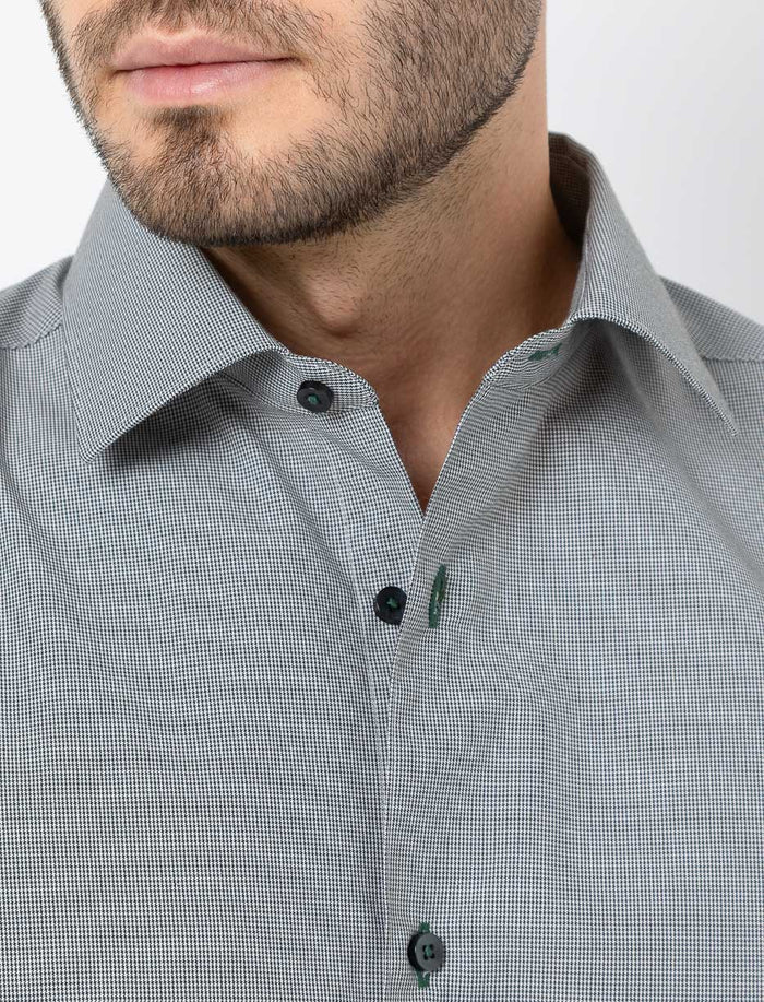 Chemise habillée à motif semi-ajustée