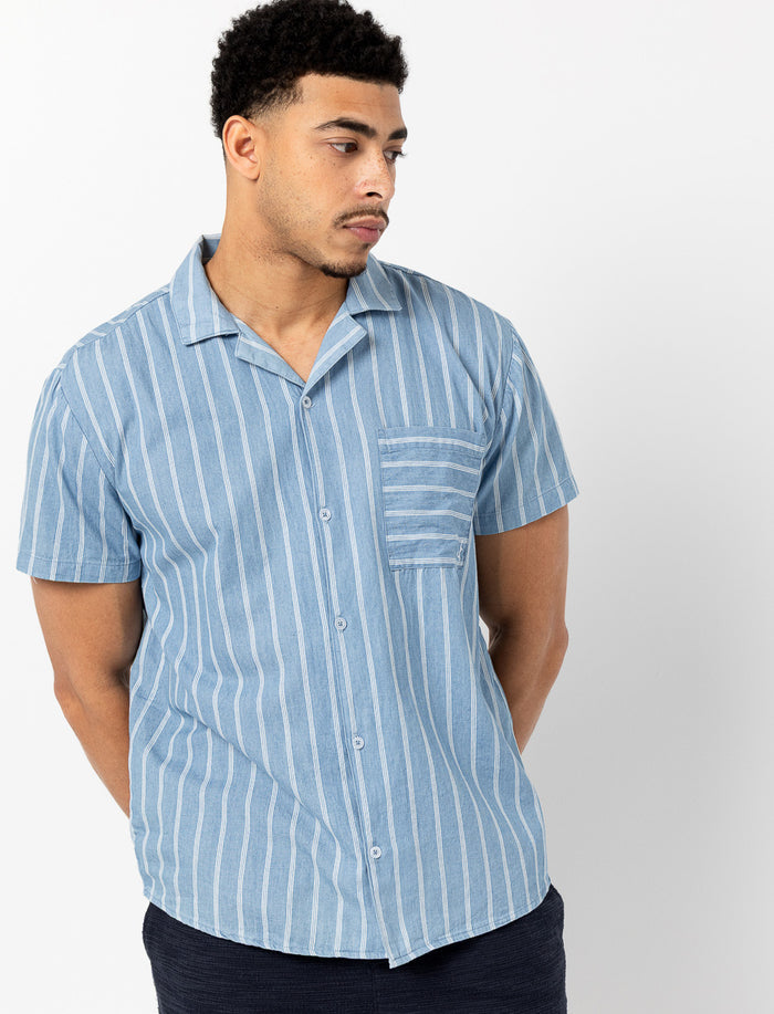 Chemise rayée à poche