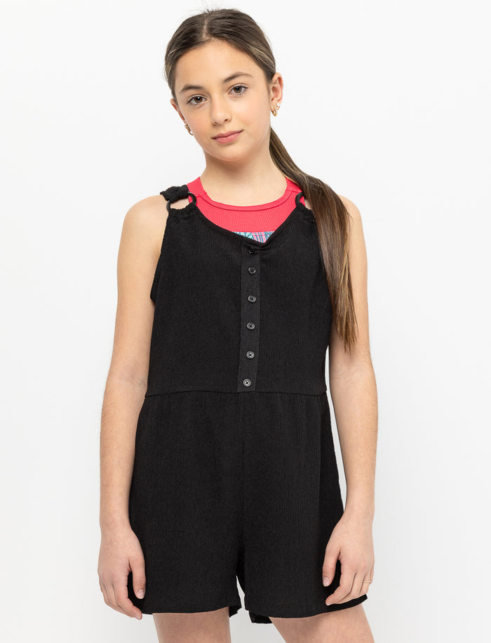 Combishort à boutons en tissu froissé