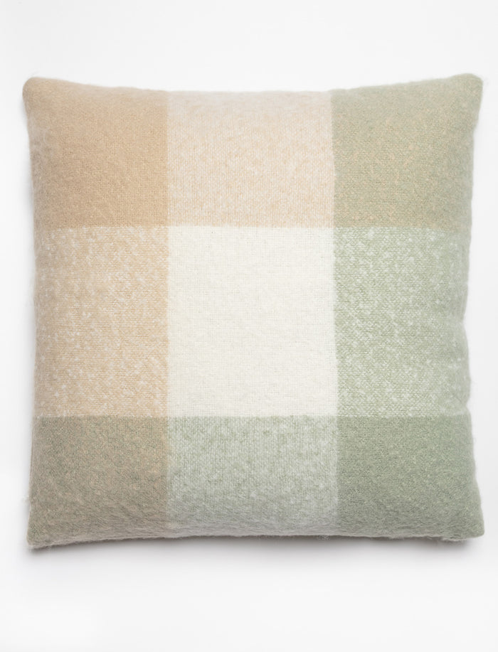 Coussin à carreaux