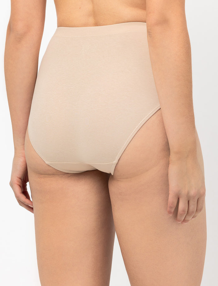 Culotte régulière à taille haute