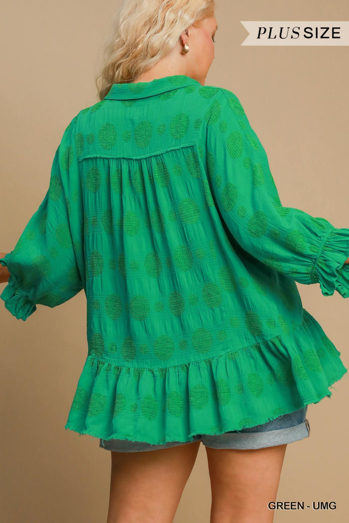 Curvy Girl Circle Print Top - Greige Goods