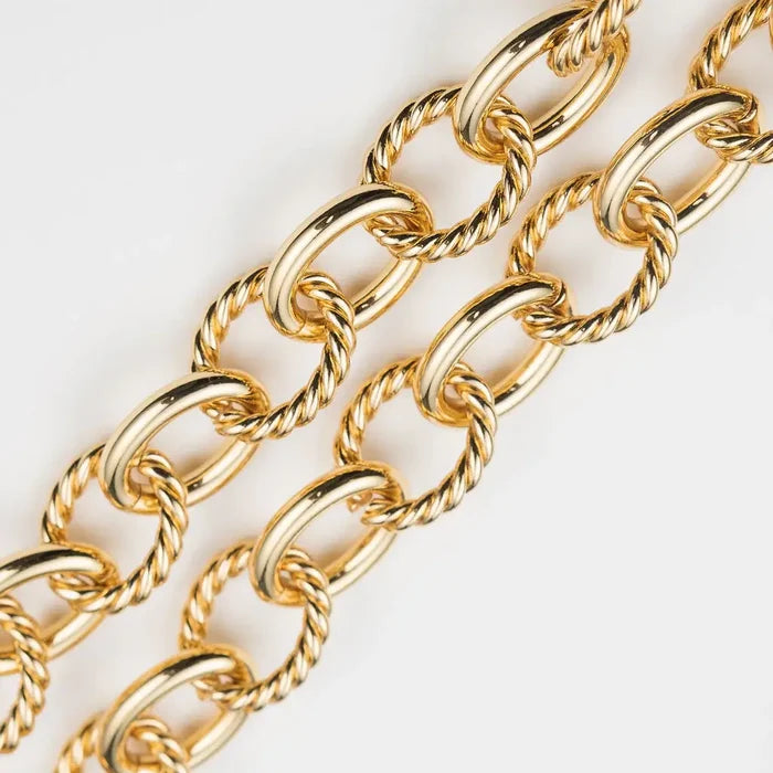 Gold Twisted Chain Necklace - Greige Goods