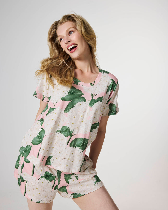 Hydrangea Pink Adult Organic Cotton Short Sleeve T-Shirt & Shorts Pyjama Set