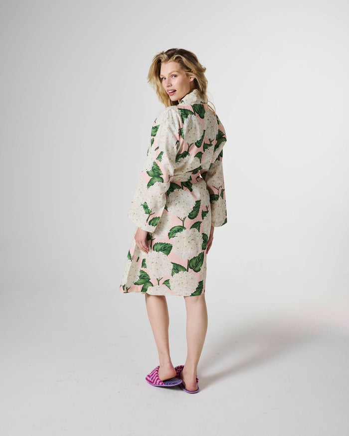 Hydrangea Pink Linen Robe