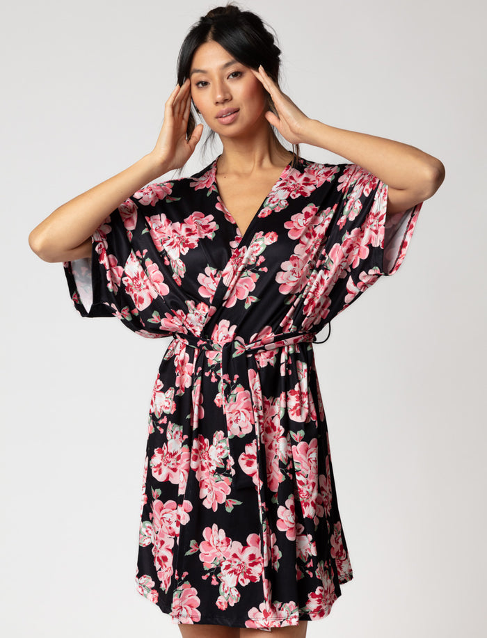 Kimono fleuri à manches courtes