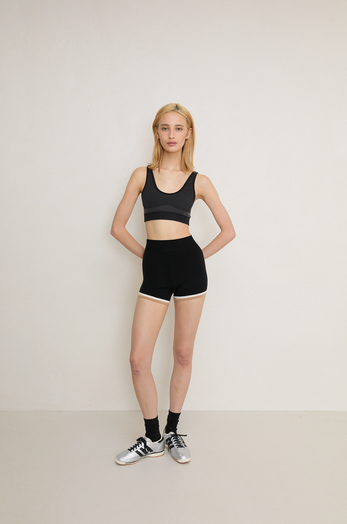 Nagnata Scoop Wool Crop - Obsidian