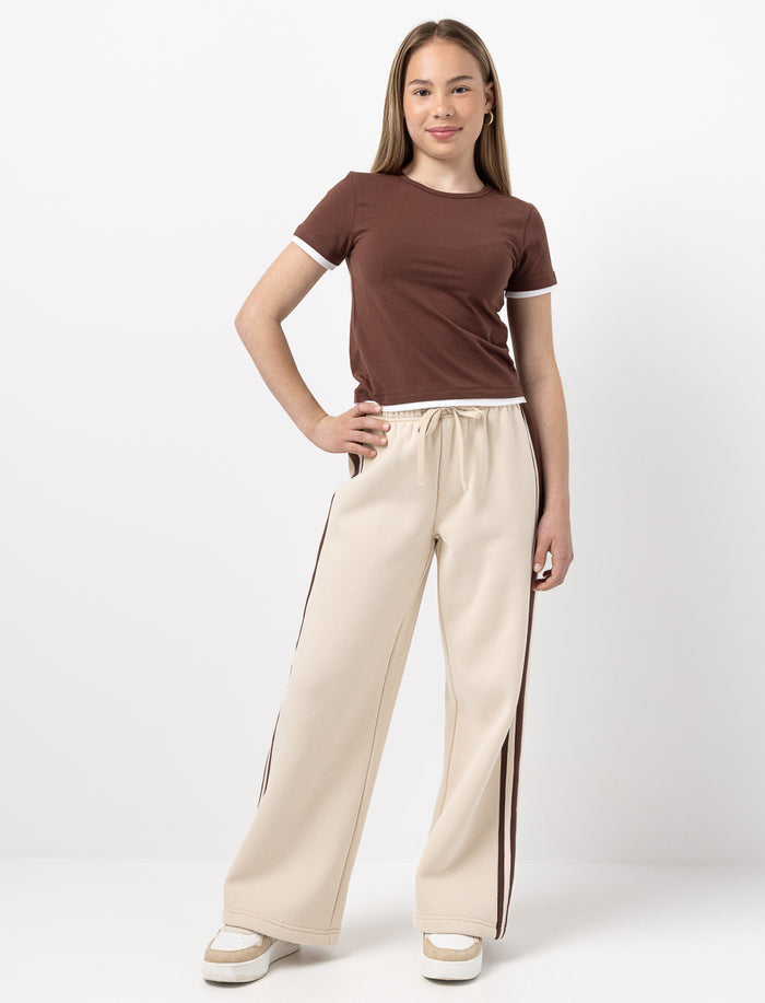 Pantalon jambe large à bandes contrastantes