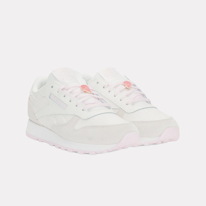 Reebok Footwear Kids Classic Leather Shoes - Grade School CHALK/FROSTEDBERRY
