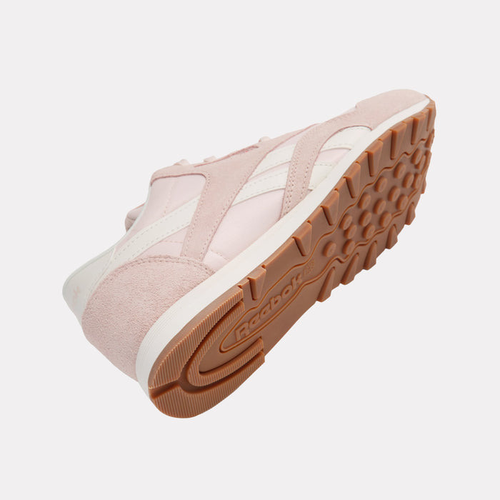 REEBOK FOOTWEAR KIDS Classic Nylon Shoes - Grade School PUREPINK/CHALK/GUM