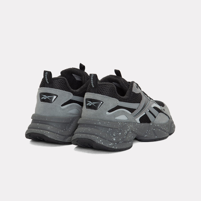 REEBOK FOOTWEAR MEN Reebok Charge Run Shoes PURE GREY 6/PURE GREY 5/BLACK