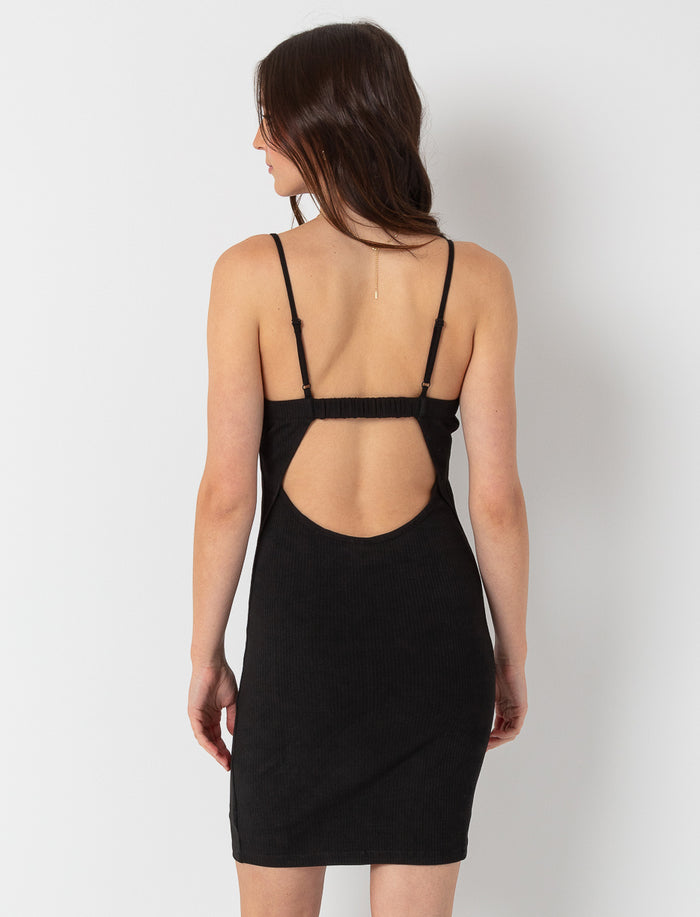 Robe ajustée à dos ouvert