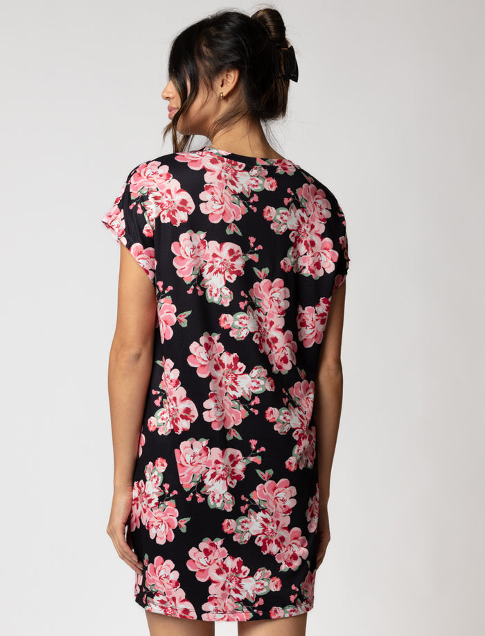 Robe de nuit à motifs