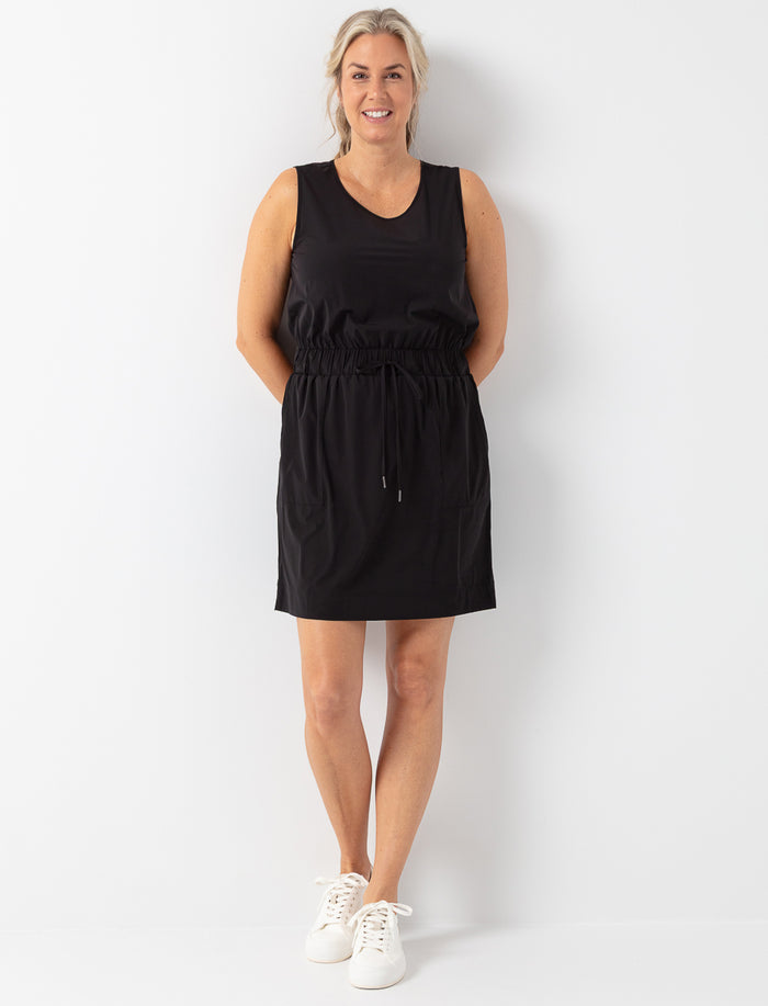 Robe sans manches à taille élastique