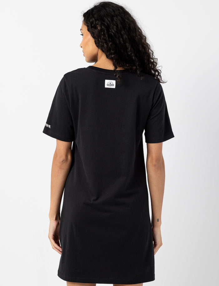 Robe t-shirt imprimée à la manche