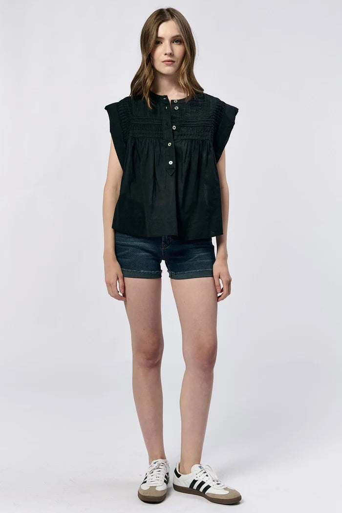 Shaya Top Black - Greige Goods