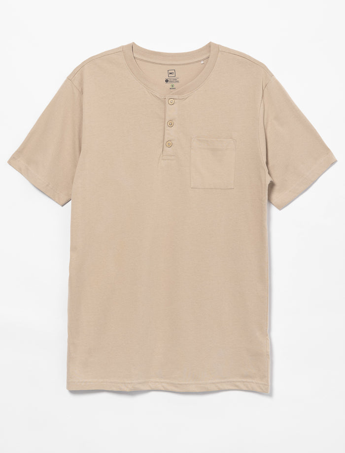 T-shirt à col henley et poche
