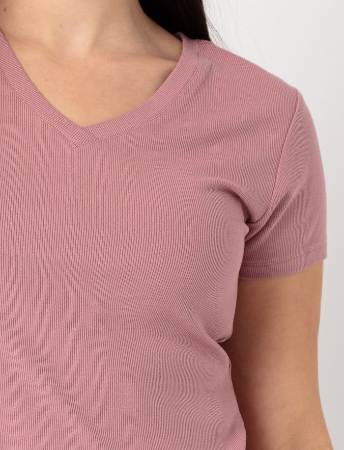 T-shirt côtelé à col en V