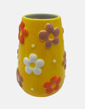 Vase en céramique fleuri en relief
