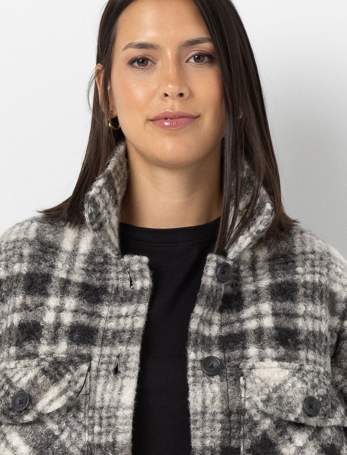 Veste-chemise à carreaux à poches