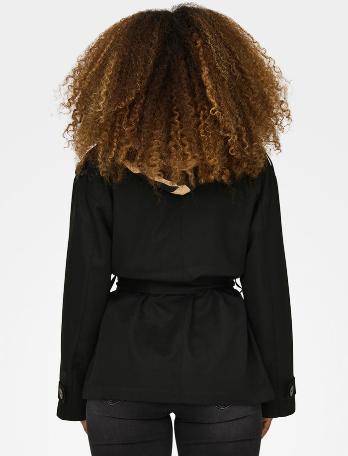 Veste trench court avec ceinture